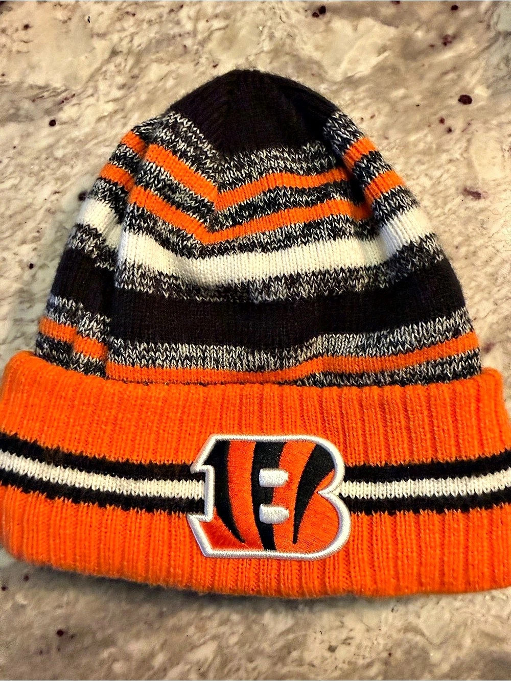 NFL Striped Knit Beanie in Orange & Black Like New